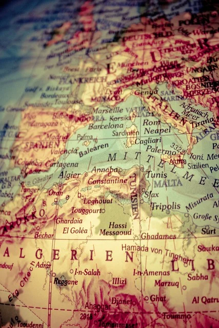 Working overseas and finding jobs abroad